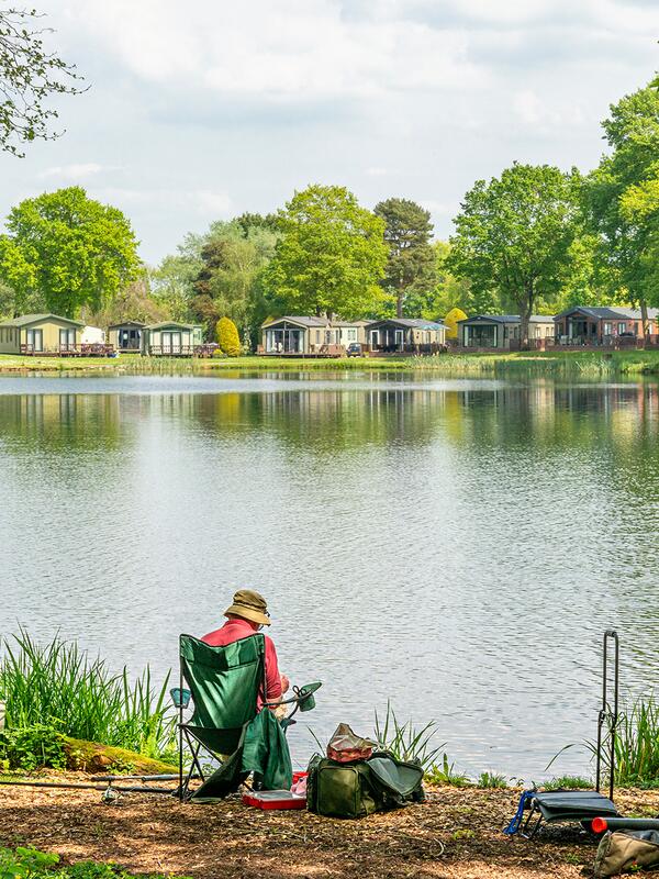 5 star caravan site with fishing Herefordshire photo