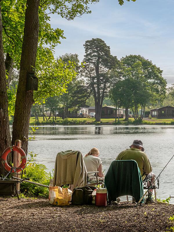 5 star caravan site with fishing Herefordshire photo