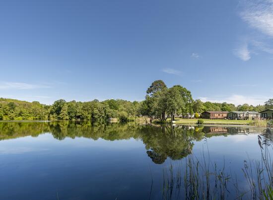 5 star caravan site with fishing lake photo