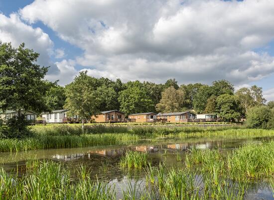 Lake edge luxury holiday lodges overlooking Park Pool at Pearl Lake, Herefordshire