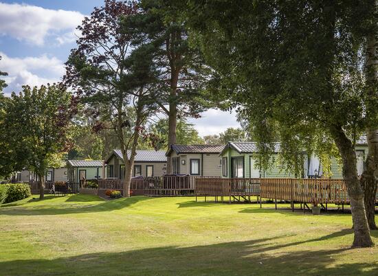 Holiday homes overlooking the golf course at Pearl Lake
