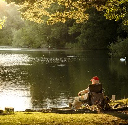 Sunset fishing at tranquil Pearl Lake holiday park