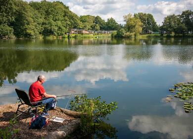 Carp fishing at Pearl Lake photo