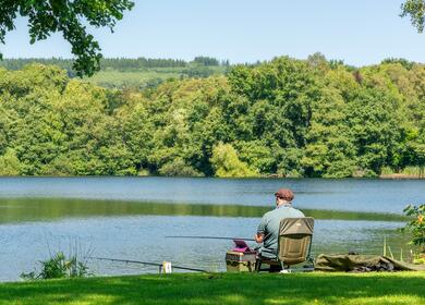 fishing at Pearl Lake Country Holiday Park, Herefordshire