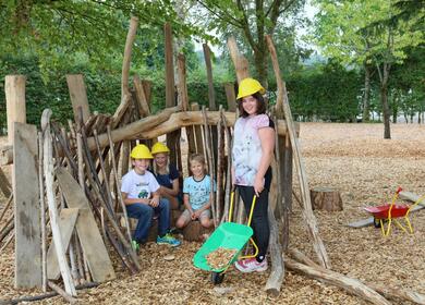 Adventure playground at Pearl Lake - den building