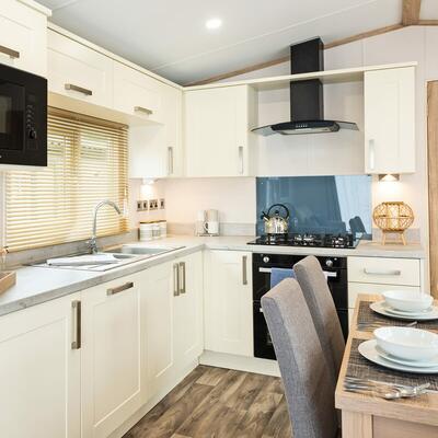 Sunseeker Supreme kitchen photo